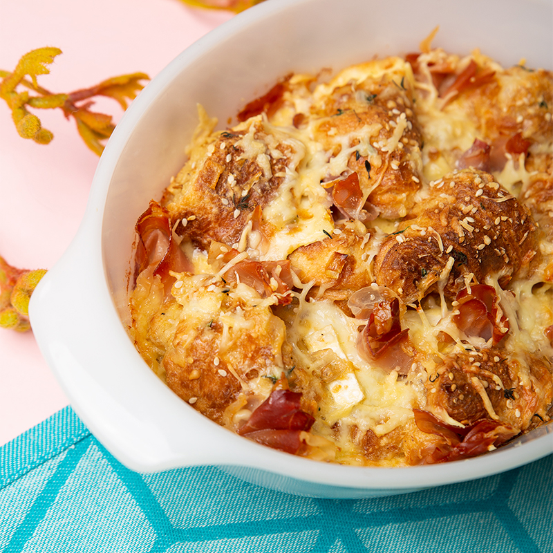 Lunch | Croissant bake with cheese & prosciutto